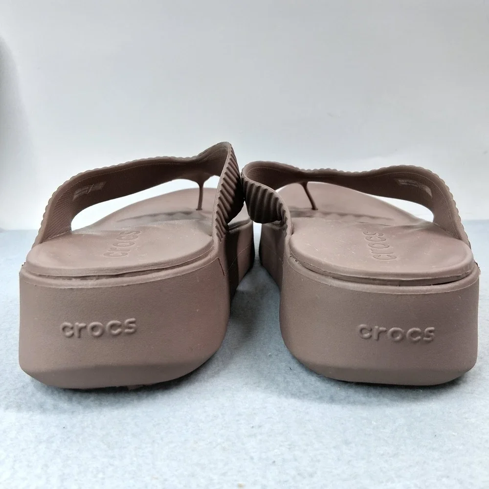 Crocs Brooklyn Flip Flop Platform Sandal Casual Womens Size 10 Mauve Brown